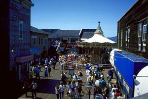 羽田空港直結の絶品ブッフェを楽しむ！グランドエールの魅力と店舗情報