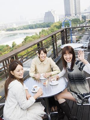 小豆島観光の最適なフェリーを運航する所