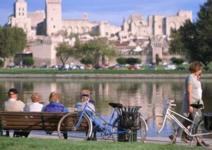 愛知県安城市に位置する快適なビジネスホテル【東横INN三河安城駅新幹線南口2】の詳細ガイド